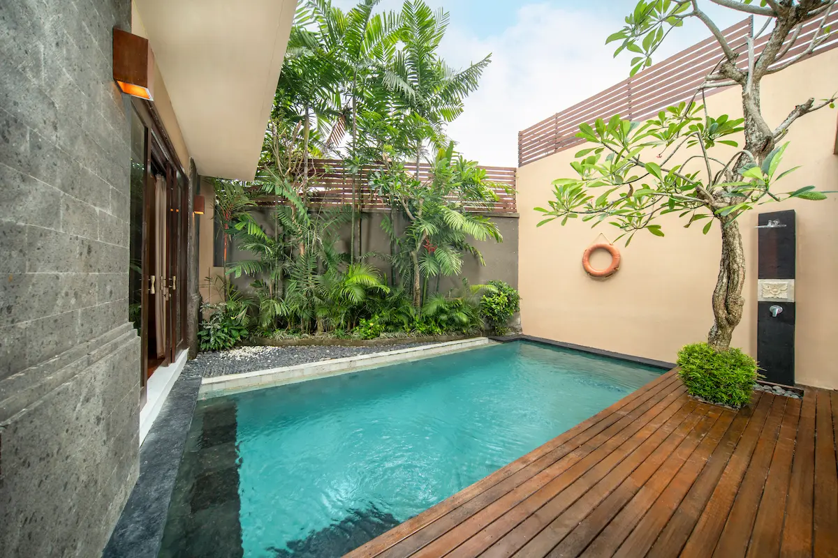 Three Bedroom with Private Pool and Bathtub