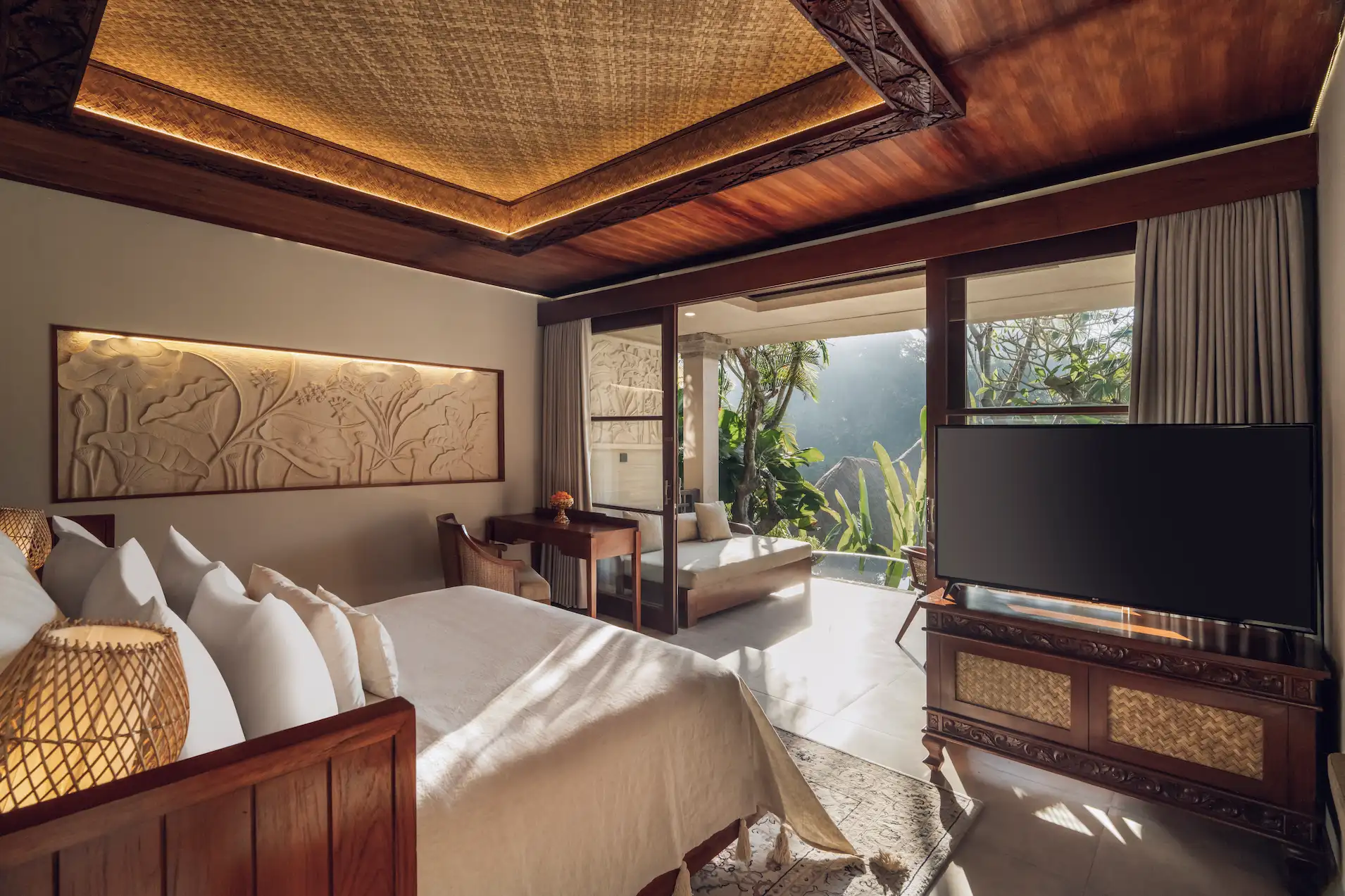 Aksari Suite