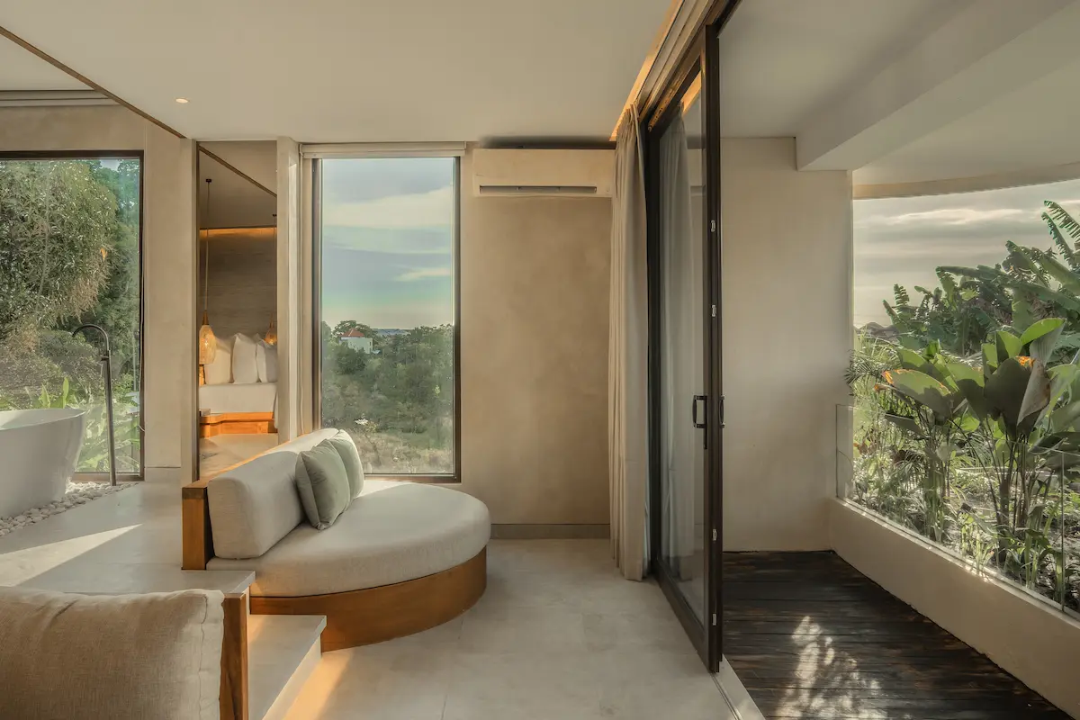 Grand Suite Pool View