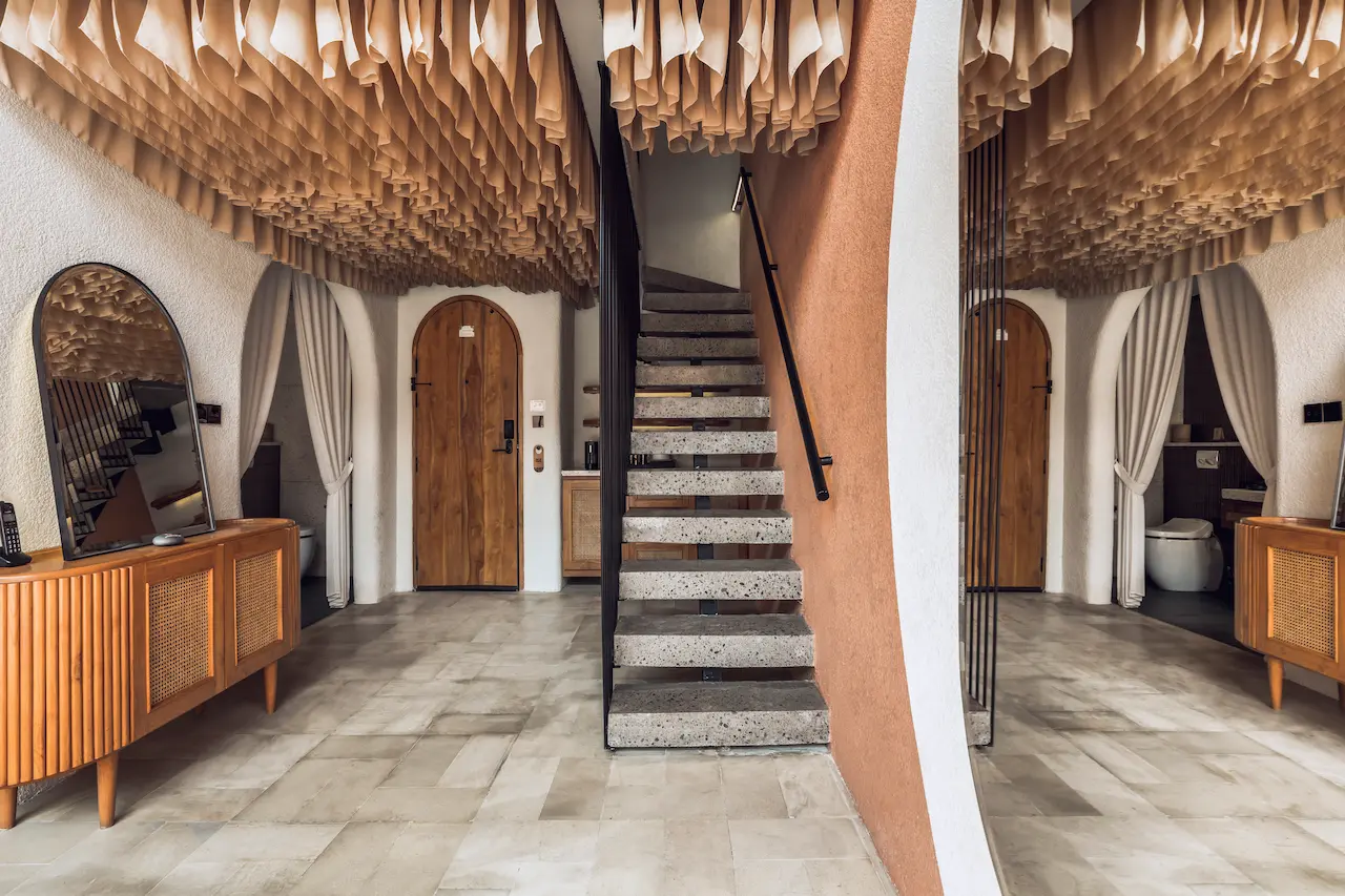 cyrus villa