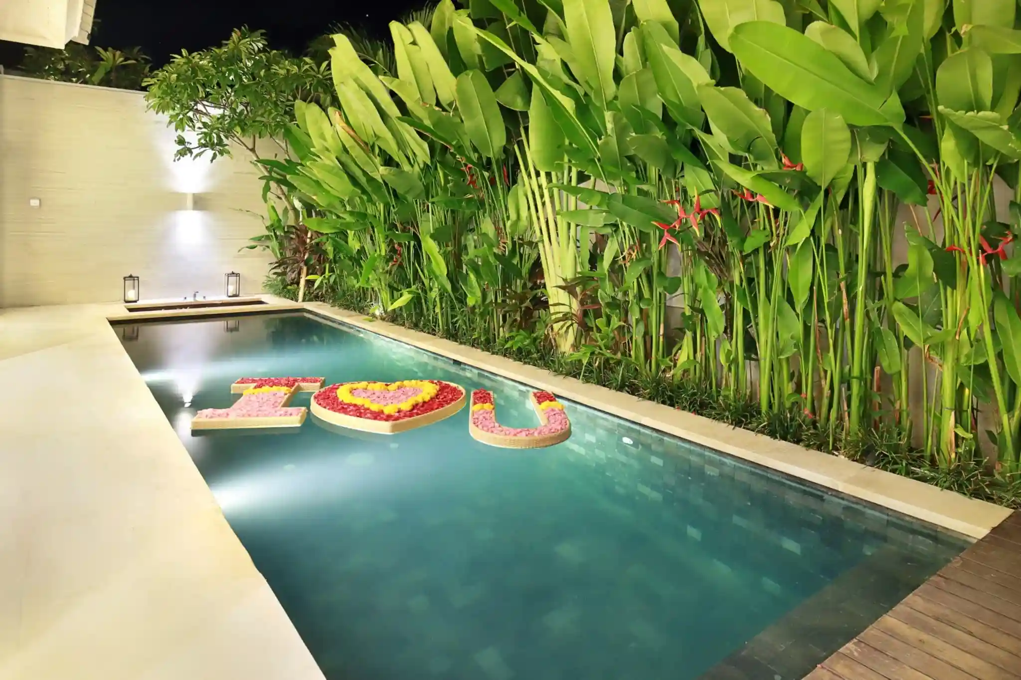 FLOWER PETAL (I LOVE U)