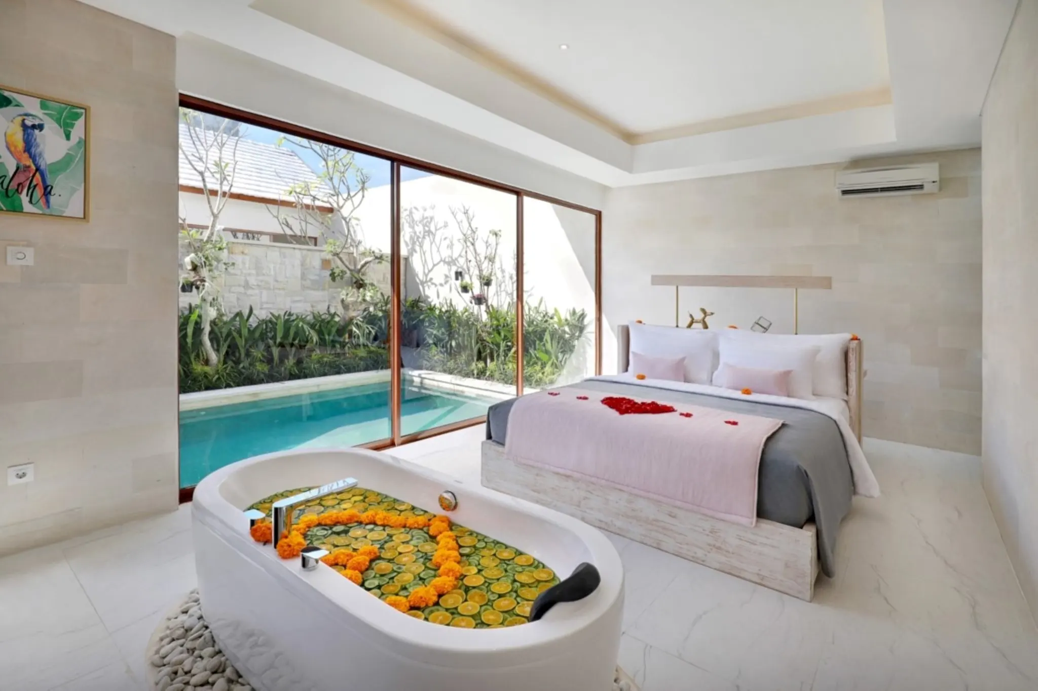 FRESH FRUIT DECOR ON BATHTUB