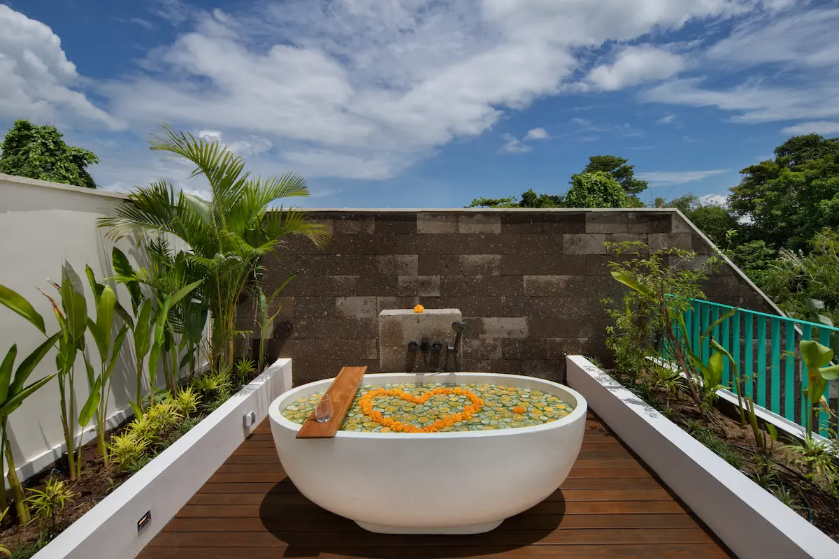 ayona villa canggu