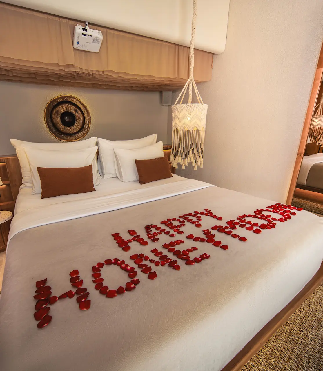 SPECIAL WORDING ON THE BED