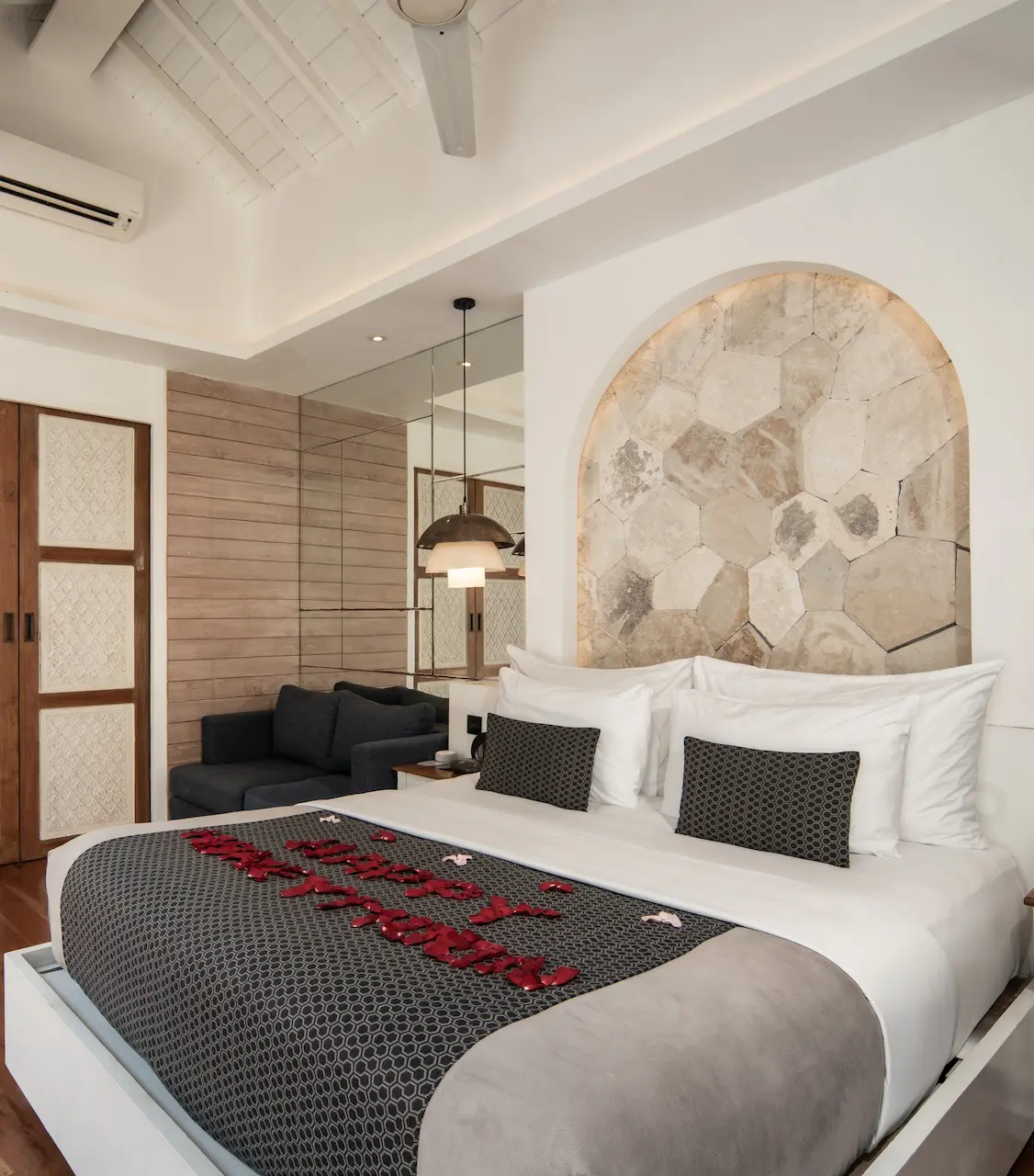 SPECIAL WORDING ON THE BED