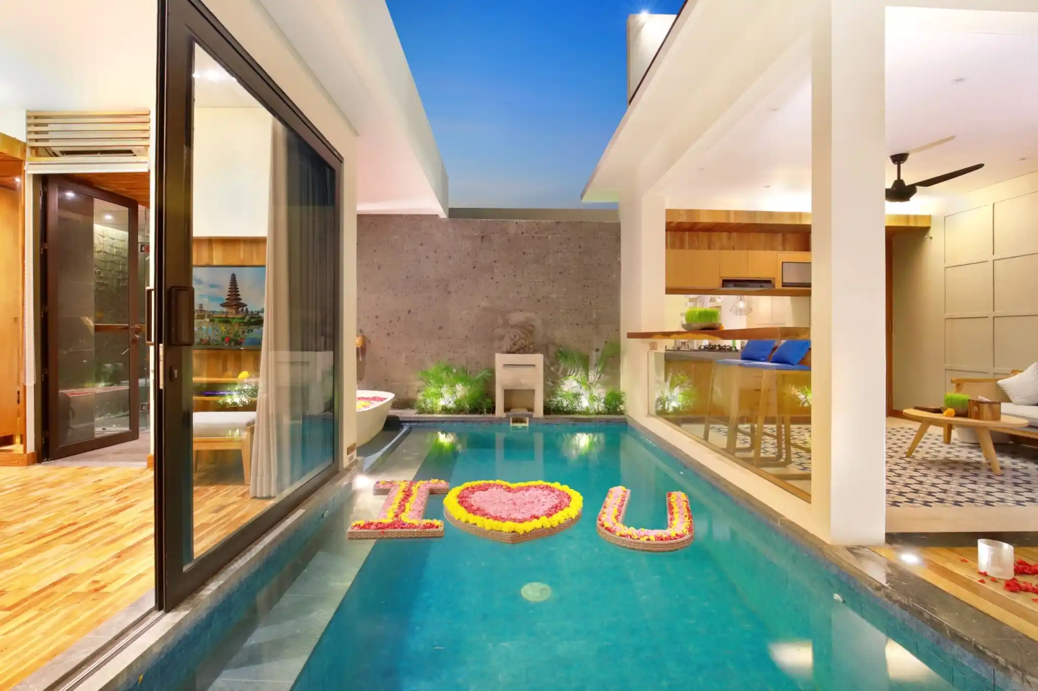 FLOWER PETAL (I LOVE U)